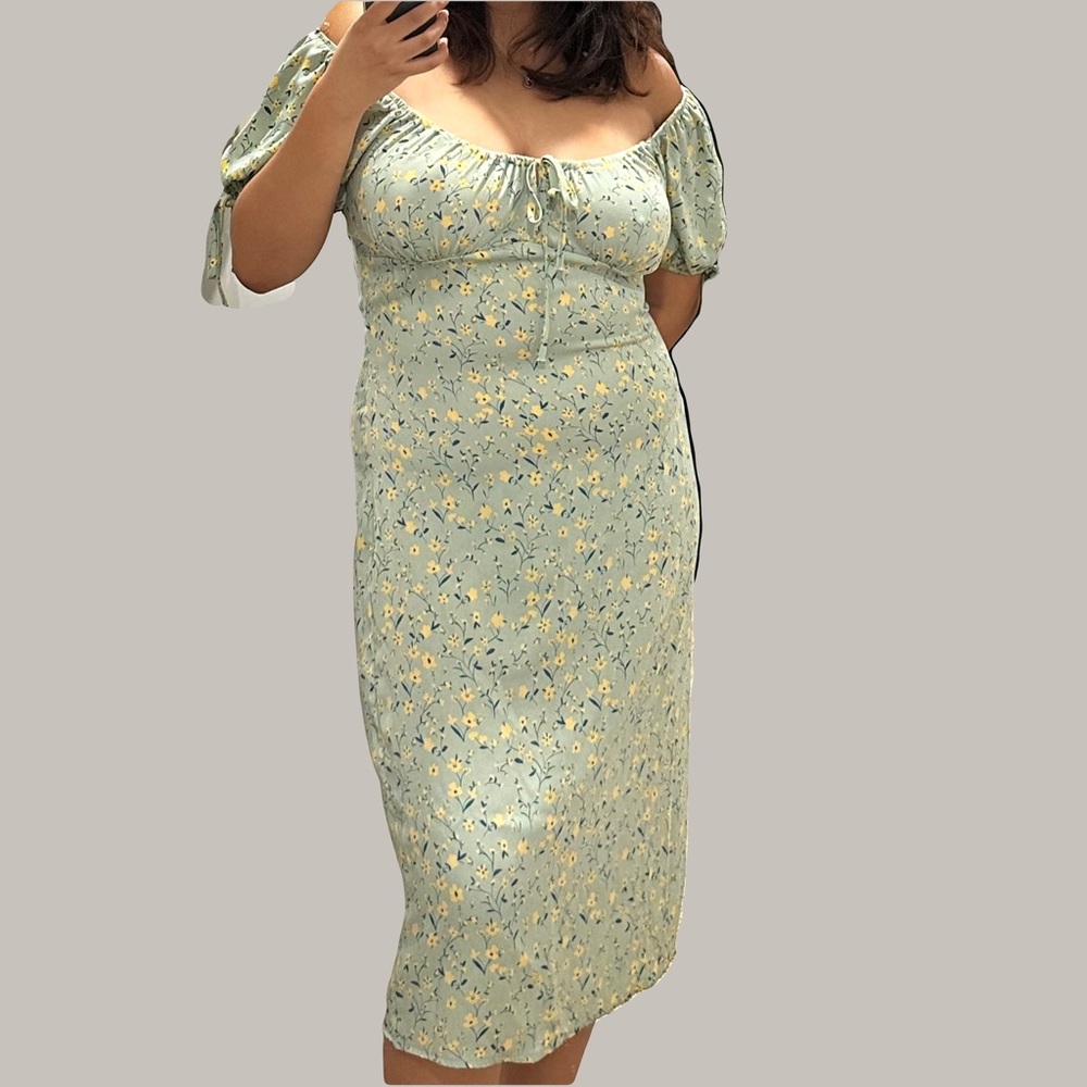 pacsun green floral midi dress — strings adjustable at top and sleeves